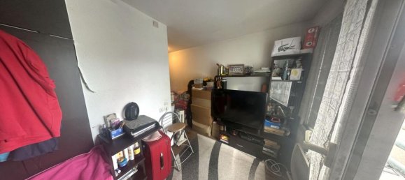 Estudio en Grenoble, France No. 192895 2