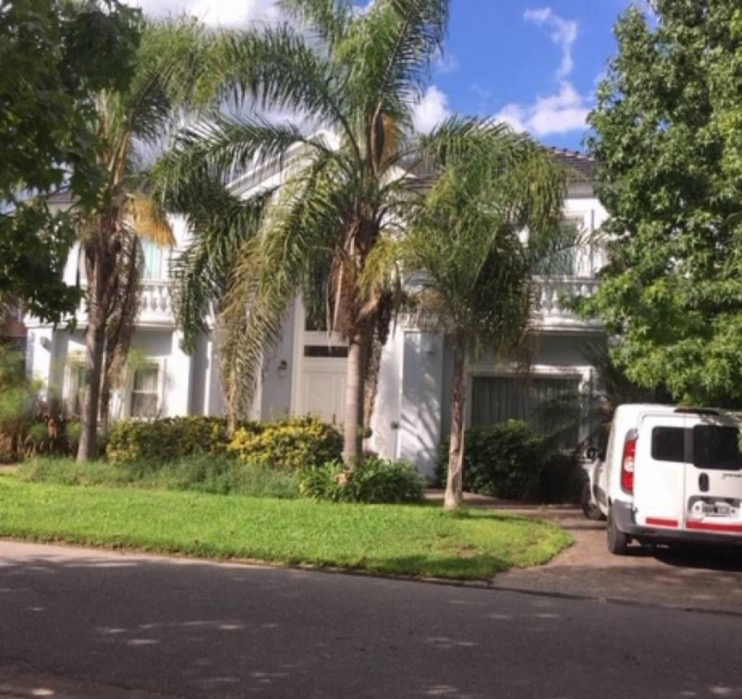 4 Schlafzimmer Haus in Pilar, Argentina, Nr. 60083