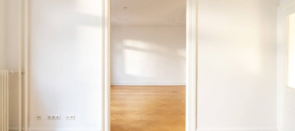 4 rooms Apartment in Frankfurt am Main, Germany No. 111624 4