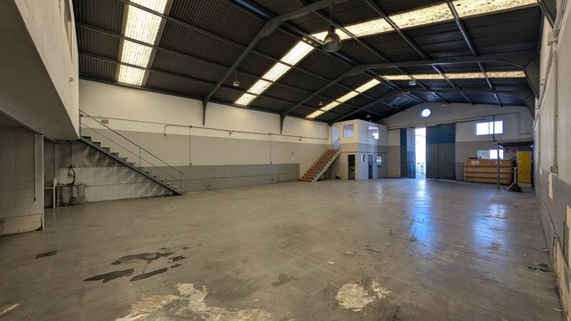  عقار تجاري في Estepona, Spain 364متر مربع رقم 180179