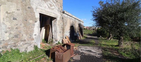 قطعة أرض في Santa Venerina, Italy 23303متر مربع رقم 160738 13