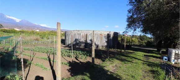 قطعة أرض في Santa Venerina, Italy 23303متر مربع رقم 160738 3