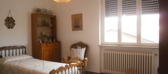 8 Schlafzimmer Haus in Mede, Italy, Nr. 360858 12