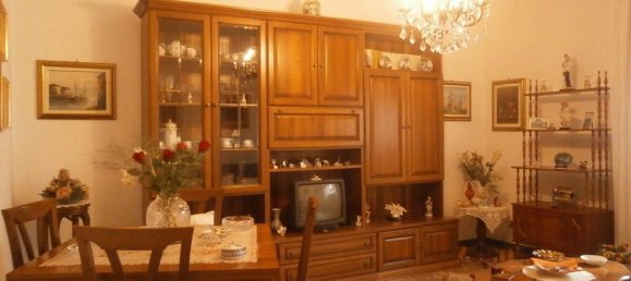 8 Schlafzimmer Haus in Mede, Italy, Nr. 360858 3