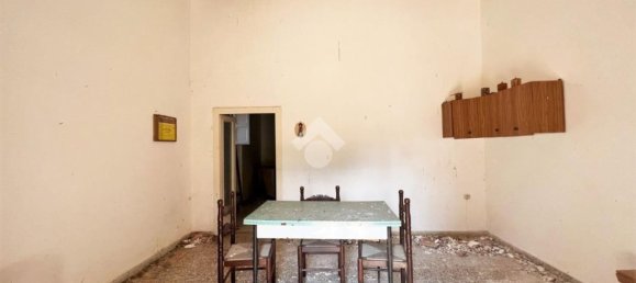 4 rooms House in Ceglie Messapica, Italy No. 66043 3