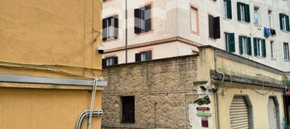 Коммерческая недвижимость с 5 комнатами в Рим, Италия № 154458 7