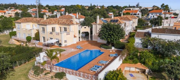 3 غرف نوم فيلا في Almancil, Portugal رقم 98176 28