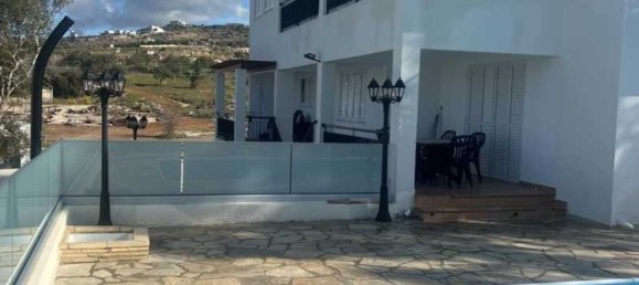 4 bedrooms Villa in Konia, Cyprus No. 16491 3