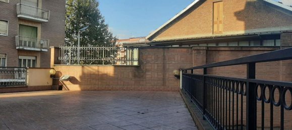 4 rooms Apartment in Nichelino, Italy No. 30659 17