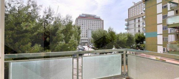 3 bedrooms Apartment in Bari, Italy No. 20714 42