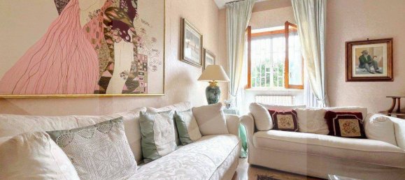 3 bedrooms Apartment in Bari, Italy No. 20714 9