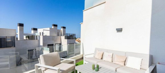 Apartamento de 2 dormitorios en Marbella, Spain No. 190829 5