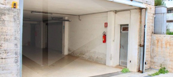 Garaje de 1 habitación en Monopoli, Italy No. 21006 11