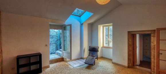 4 bedrooms House in Puy-l'Eveque, France No. 284583 11