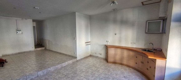 4 bedrooms House in Puy-l'Eveque, France No. 284583 20