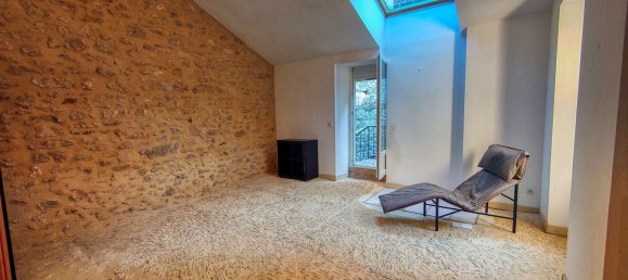 4 bedrooms House in Puy-l'Eveque, France No. 284583 9