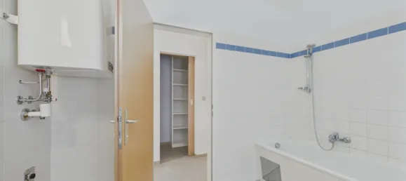 Apartamento de 2 habitaciónes en Poysdorf, Austria No. 217840 6