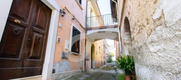 3 rooms House in Sant'Angelo a Cupolo, Italy No. 176365 9