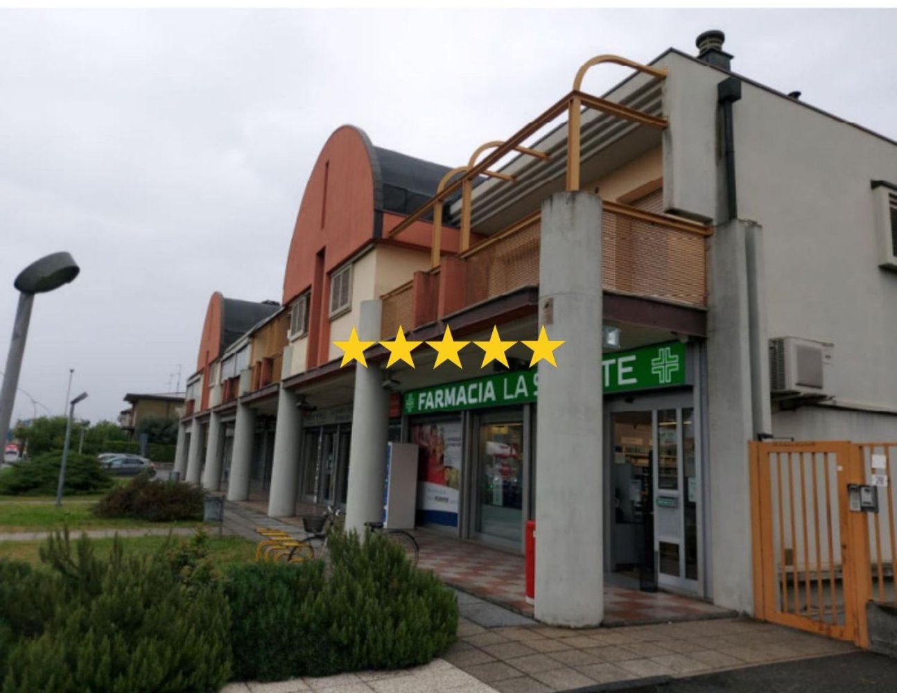 3 bedrooms Apartment in Dalmine, Italy No. 390514