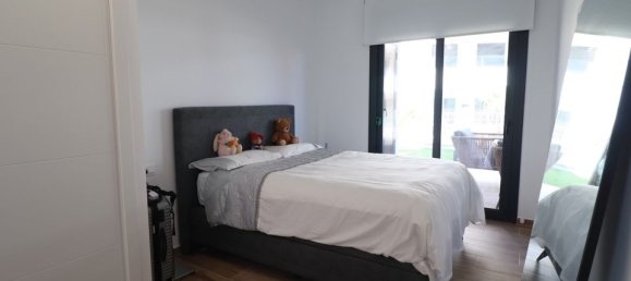 2 Schlafzimmer Wohnung in Alicante, Spain, Nr. 175783 7
