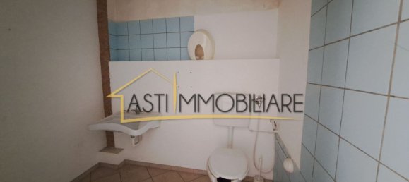 Imóvel comercial em Asti, Italy 52 m² N.º 82010 13