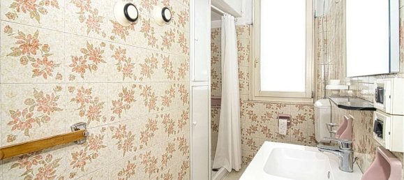 3 rooms Apartment in Modena, Italy No. 215636 18