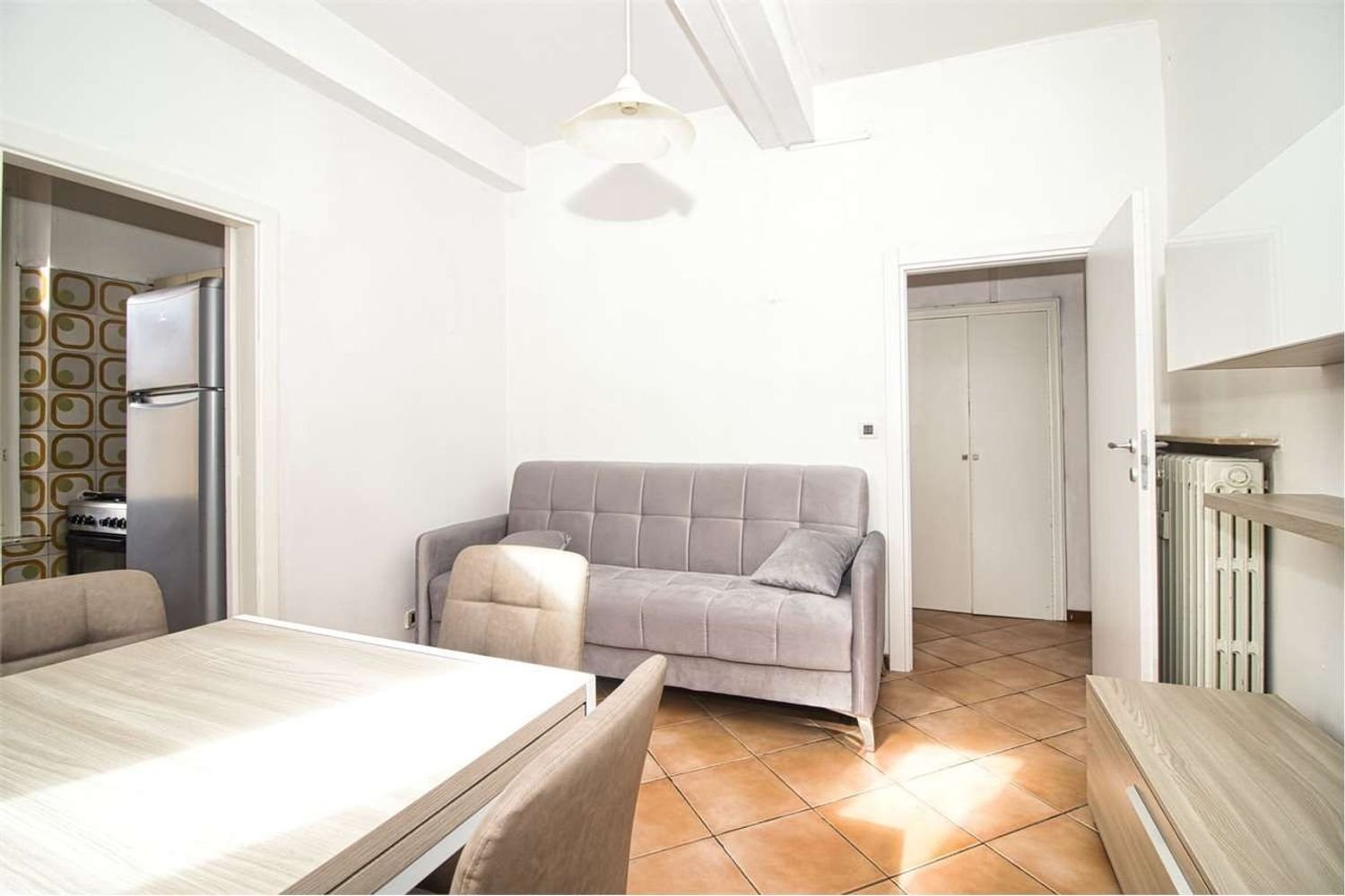 3 rooms Apartment in Modena, Italy No. 215636