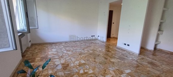 Apartamento de 7 habitaciónes en Genoa, Italy No. 292205 4