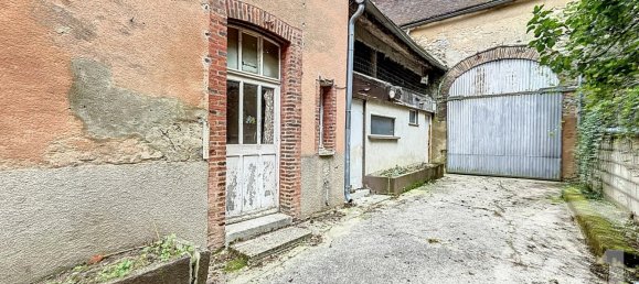 1 bedroom House in Rigny-le-Ferron, France No. 240629 5