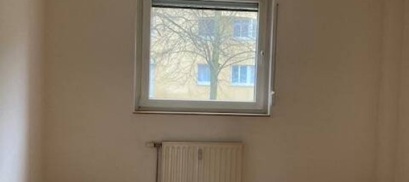 2 bedrooms Apartment in Saalekreis, Germany No. 265258 2