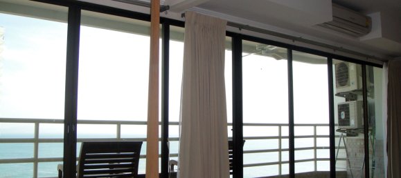 1 bedroom Condo in Pattaya, Thailand No. 1405 2