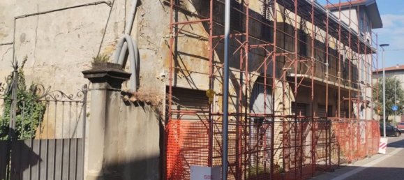 Дом с 10 комнатами в Горлаго, Италия № 309362 15