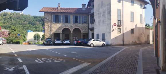 Дом с 10 комнатами в Горлаго, Италия № 309362 12