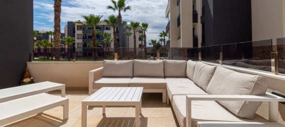 2 chambres Appartement à Alicante, Spain No. 188059 6