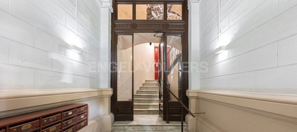 Apartamento de 3 dormitorios en Eixample, Spain No. 79393 58