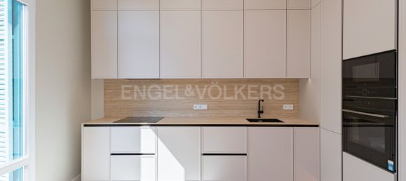 Apartamento de 3 dormitorios en Eixample, Spain No. 79393 17