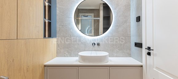 Apartamento de 3 dormitorios en Eixample, Spain No. 79393 52