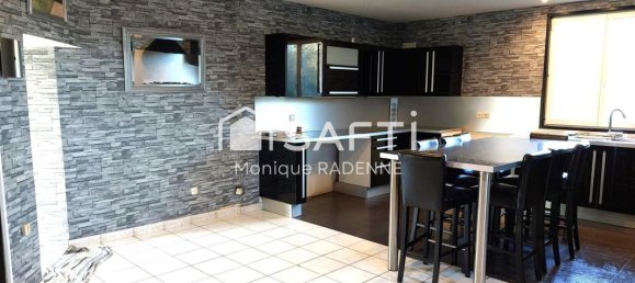 4 bedrooms House in Arras, France No. 74213 22