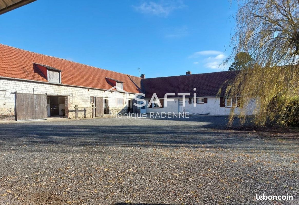 4 bedrooms House in Arras, France No. 74213