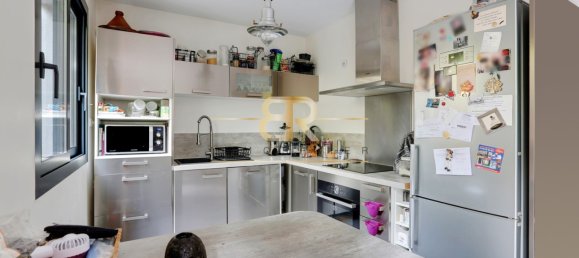 3 غرف نوم فيلا في Champigny-sur-Marne, France رقم 165205 4