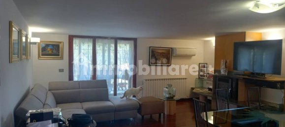 Apartamento de 2 dormitorios en Riccione, Italy No. 138183 4