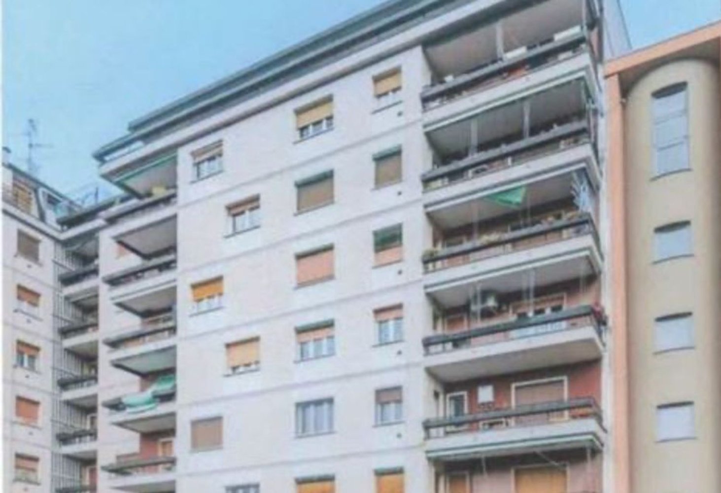 2-salle Appartement à Bollate, Italy No. 59933