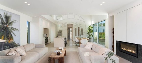 3 bedrooms House in Faro, Portugal No. 150721 25