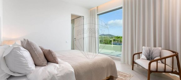 3 bedrooms House in Faro, Portugal No. 150721 7