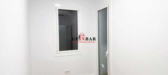 3 bedrooms Apartment in Sants-Montjuic, Spain No. 80385 40