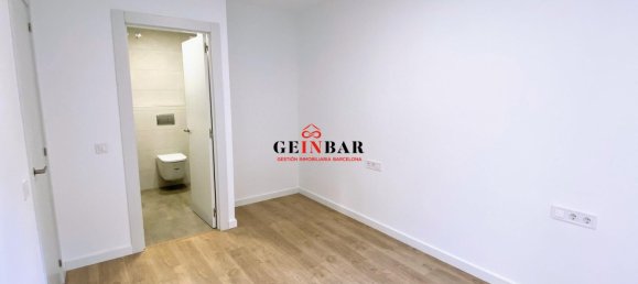3 bedrooms Apartment in Sants-Montjuic, Spain No. 80385 27