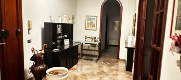 Apartamento de 4 habitaciónes en Prato, Italy No. 50868 7