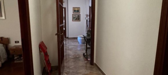Apartamento de 4 habitaciónes en Prato, Italy No. 50868 18