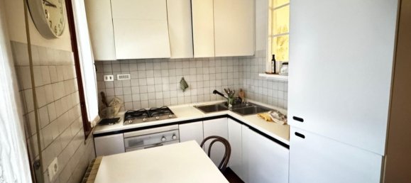 Apartamento de 4 habitaciónes en Prato, Italy No. 50868 4