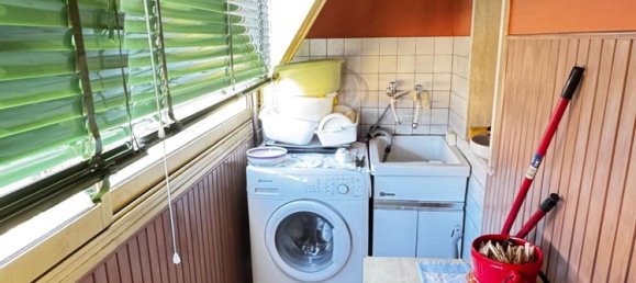 Apartamento de 4 habitaciónes en Prato, Italy No. 50868 6